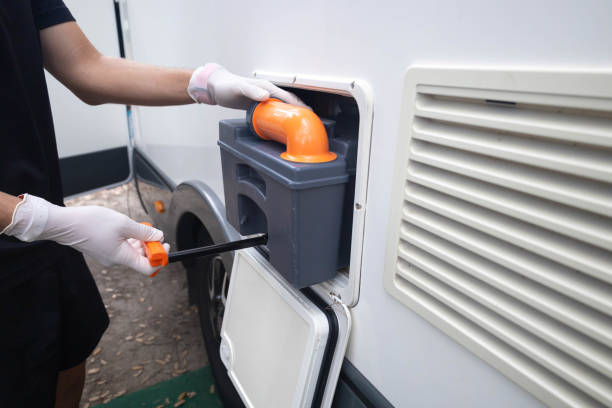 Best Luxury portable toilet rental  in Bloomgton, IN